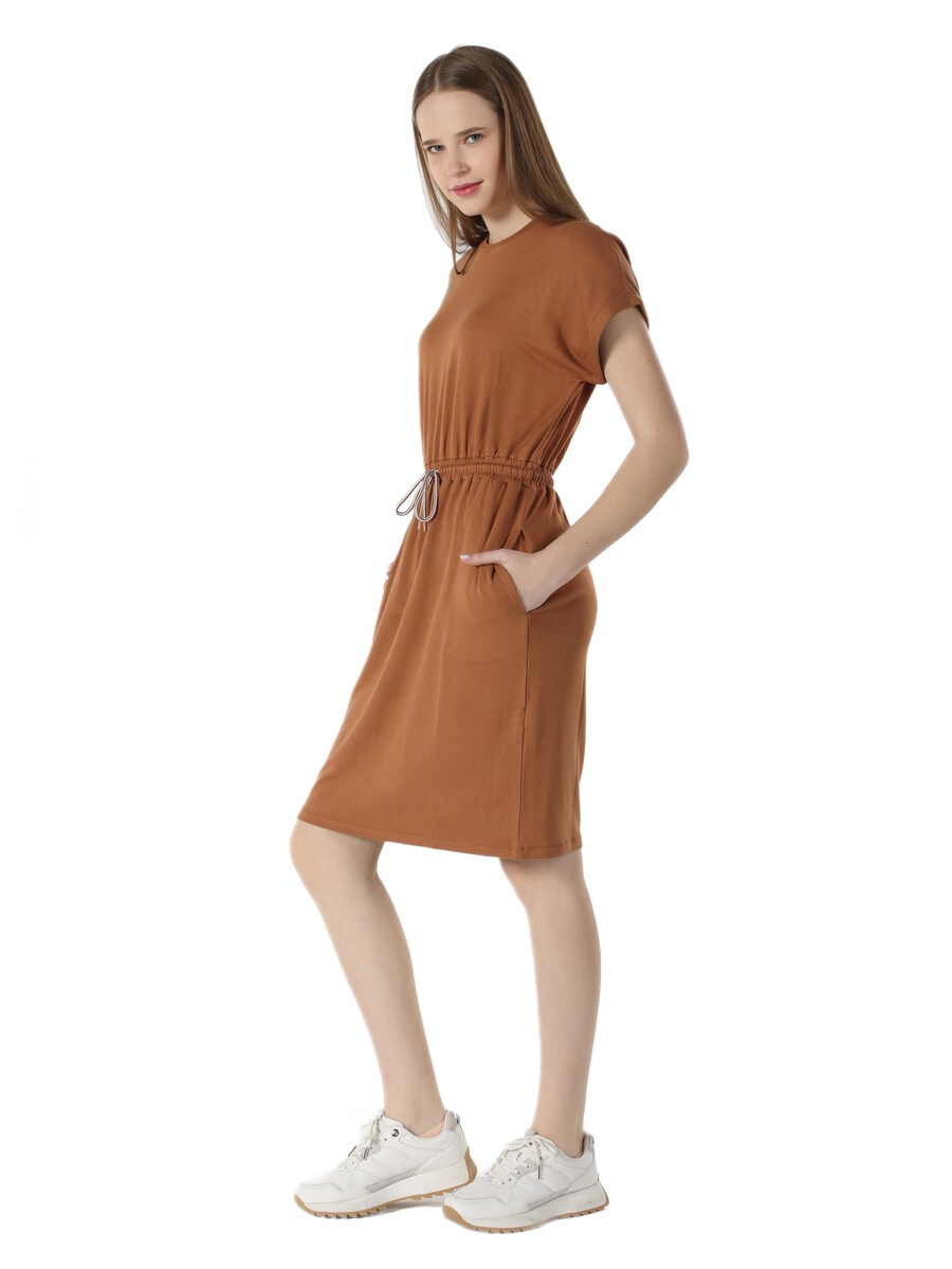 Платье Colin's, коричневый
Платье Colin's, коричневый