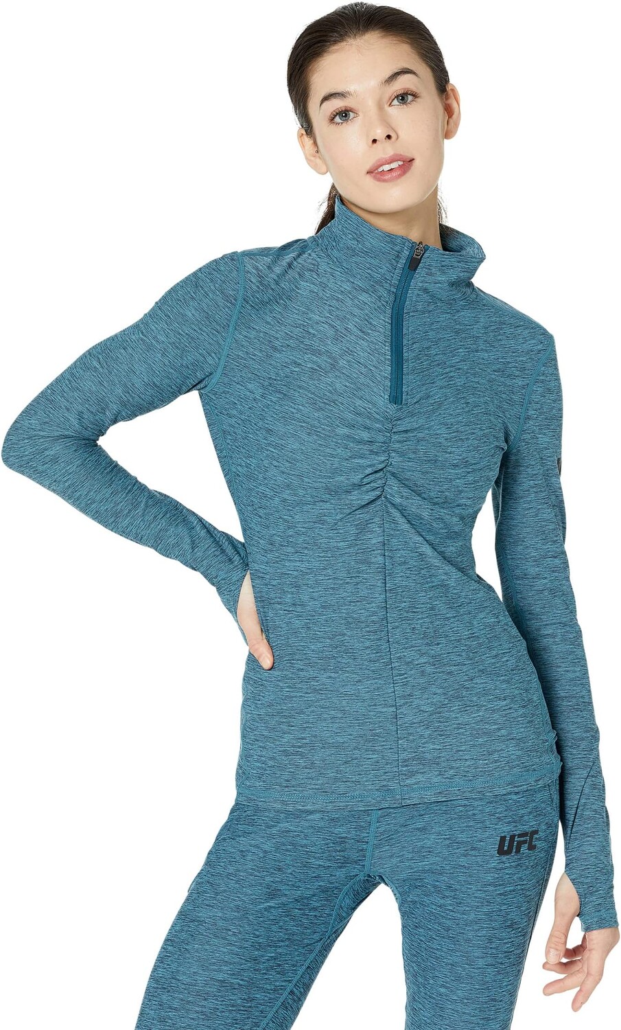 Пуловер на молнии 1/4 с длинными рукавами UFC, цвет Porcelain Blue
Пуловер на молнии 1/4 с длинными рукавами UFC, цвет Porcelain Blue