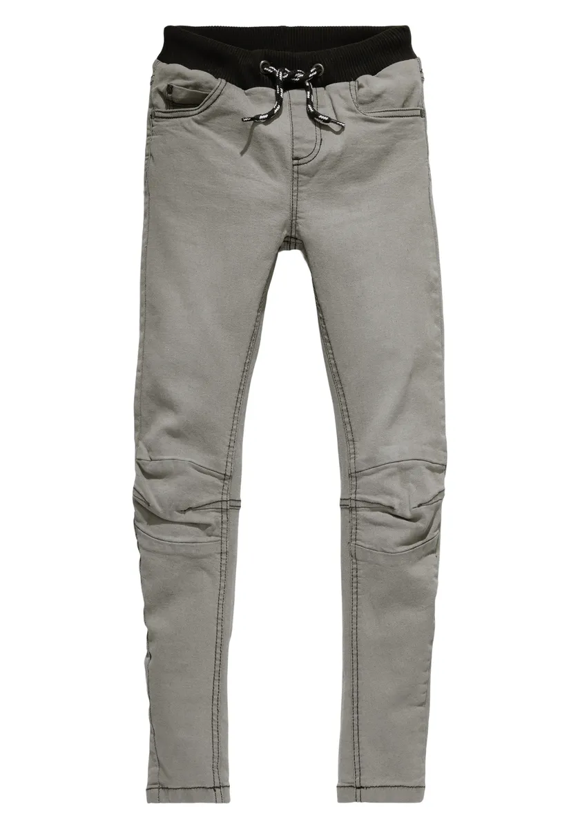 Джинсы "Аризона" без застежки "для мальчиков", узкие брючины, отлично отстирываются Arizona, серый
Джинсы "Аризона" без застежки "для мальчиков", узкие брючины, отлично отстирываются Arizona, серый