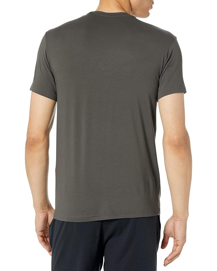 Футболка Emporio Armani Deluxe Viscose T-Shirt, цвет Land 
Футболка Emporio Armani Deluxe Viscose T-Shirt, цвет Land