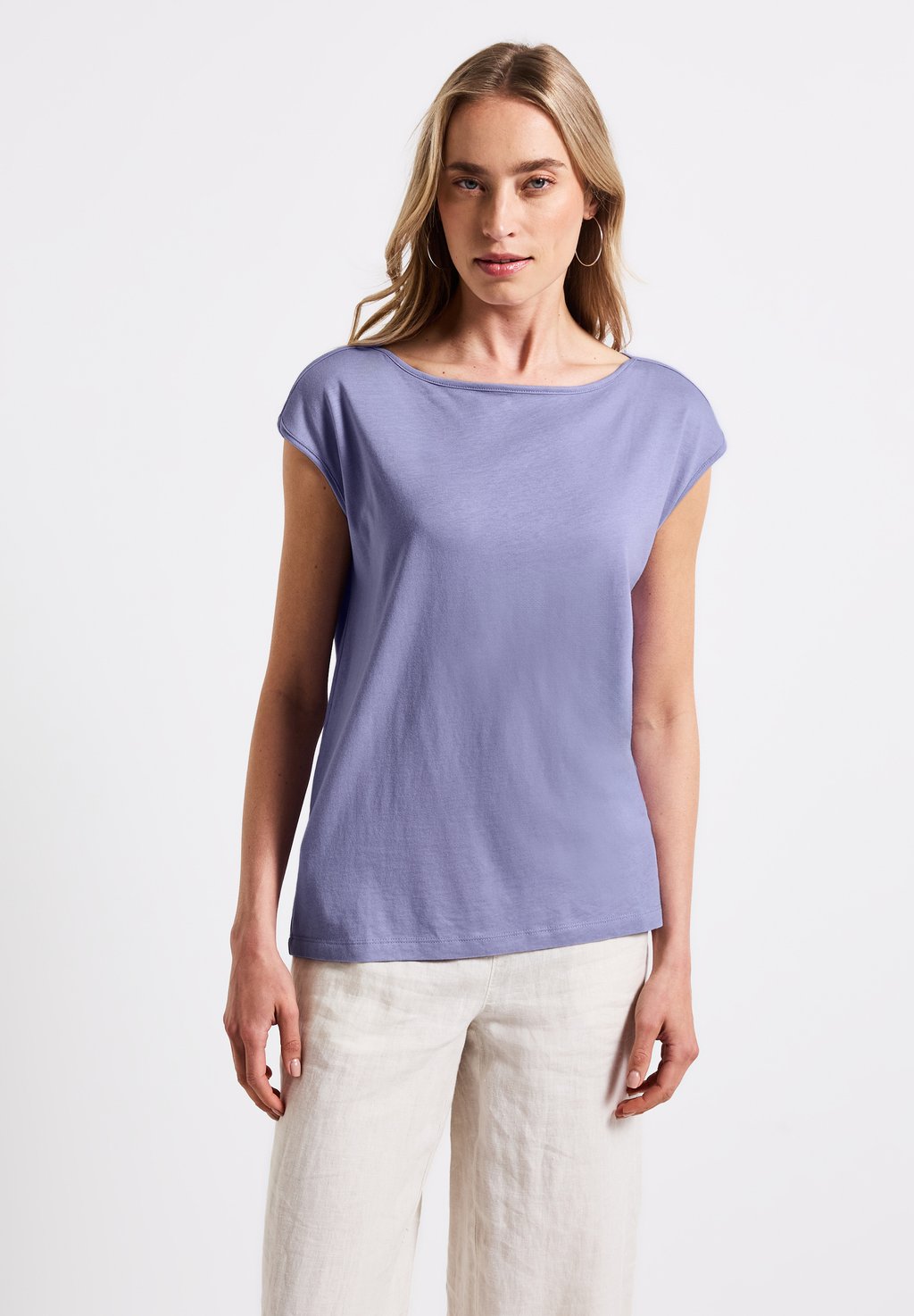 Базовая футболка MIT U-BOOT-AUSSCHNITT Street One, фиолетовый
Базовая футболка MIT U-BOOT-AUSSCHNITT Street One, фиолетовый