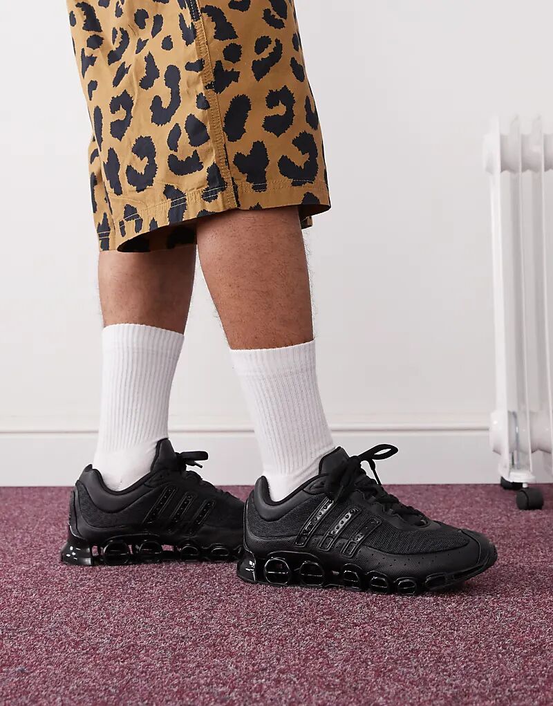 Кроссовки Megaride черного цвета adidas Originals
Кроссовки Megaride черного цвета adidas Originals