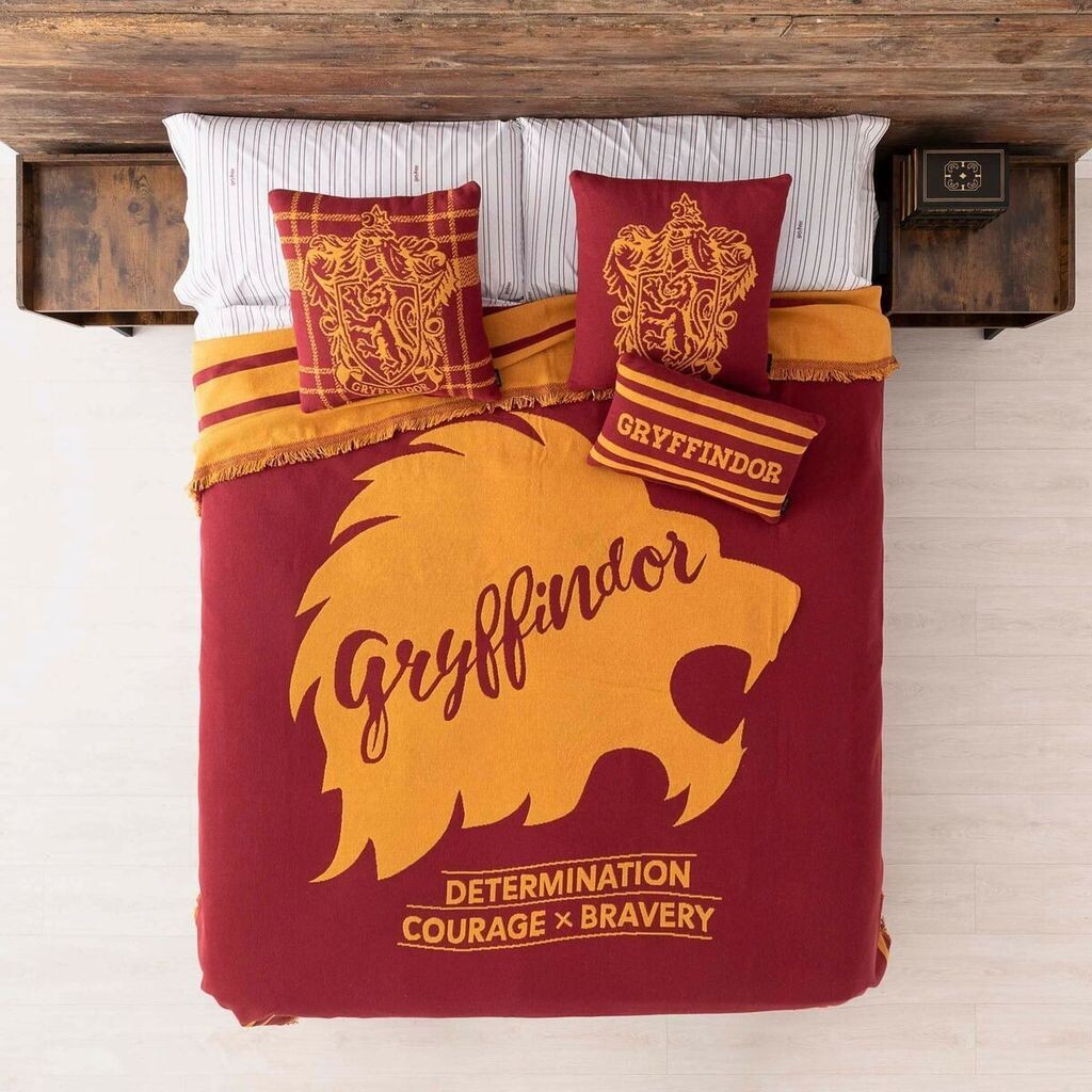 Одеяло Гарри Поттер Гриффиндорские ценности 180 х 260 см 180 х 2 х 260 см Harry Potter Shop
Одеяло Гарри Поттер Гриффиндорские ценности 180 х 260 см 180 х 2 х 260 см Harry Potter Shop