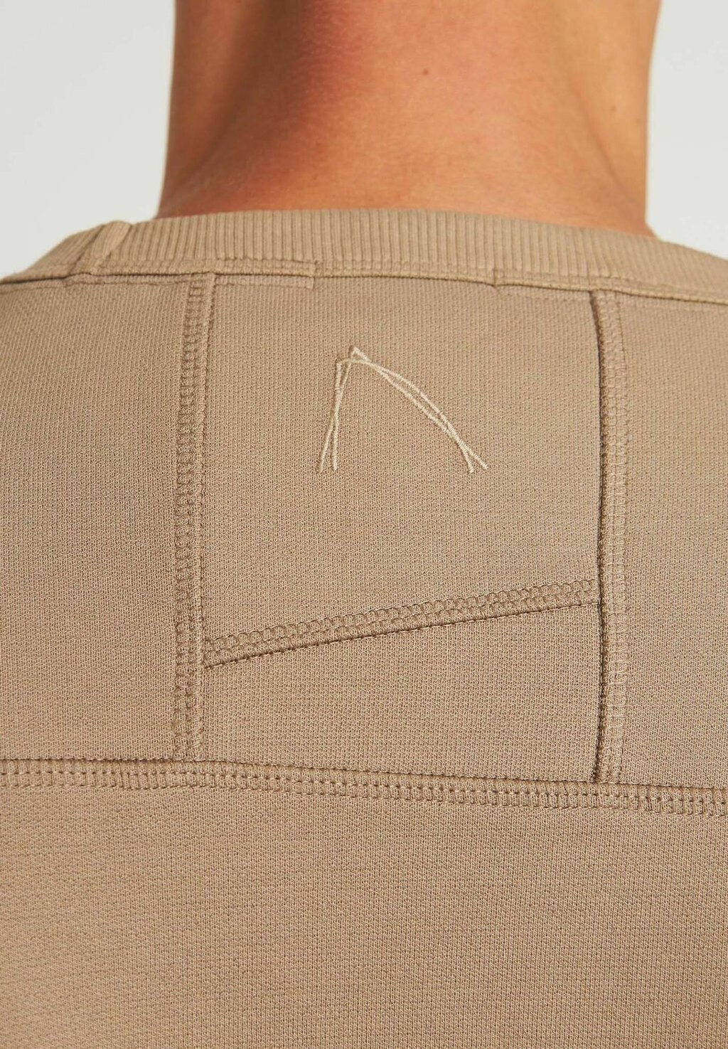 Толстовка RYDER CHASIN', бежевый 
Толстовка RYDER CHASIN', бежевый