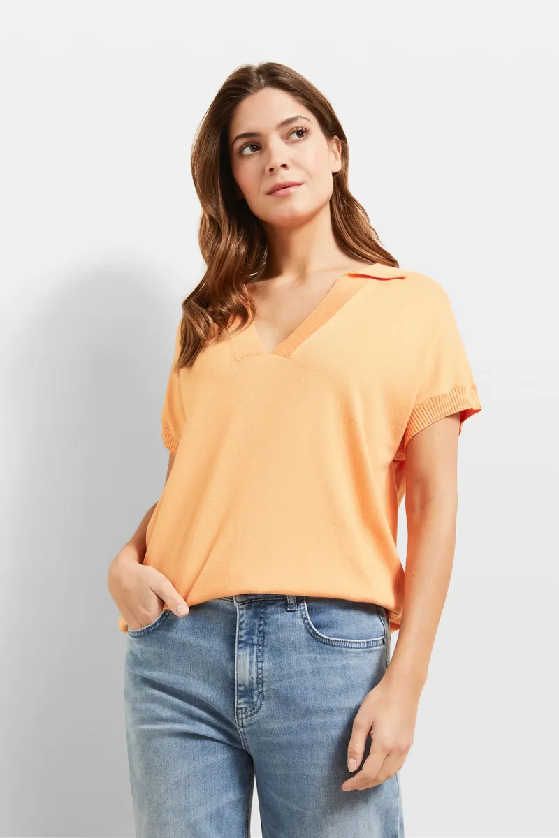 Жилет-свитер bugatti с воротником, цвет Orange
Жилет-свитер bugatti с воротником, цвет Orange