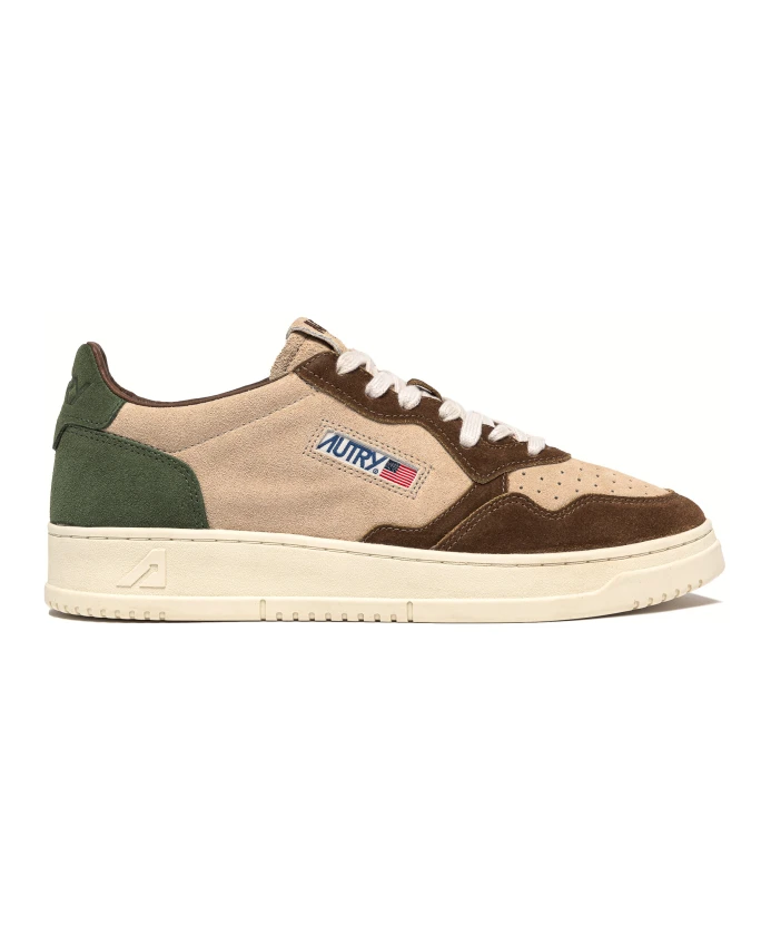Красочные замшевые кроссовки Triple Sneaker, модель Medalist. Autry, мультиколор
Красочные замшевые кроссовки Triple Sneaker, модель Medalist. Autry, мультиколор