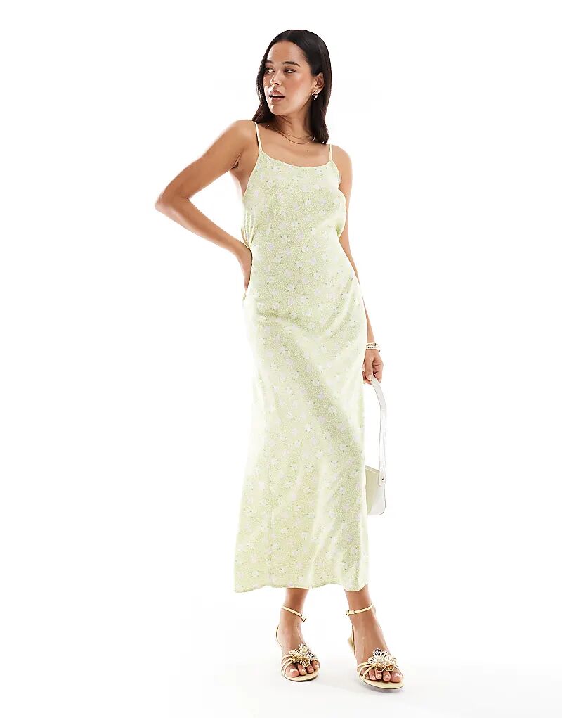 Платье-комбинация мидакси Miss Selfridge с бретельками и круглым вырезом в зеленом цветочном стиле
Платье-комбинация мидакси Miss Selfridge с бретельками и круглым вырезом в зеленом цветочном стиле