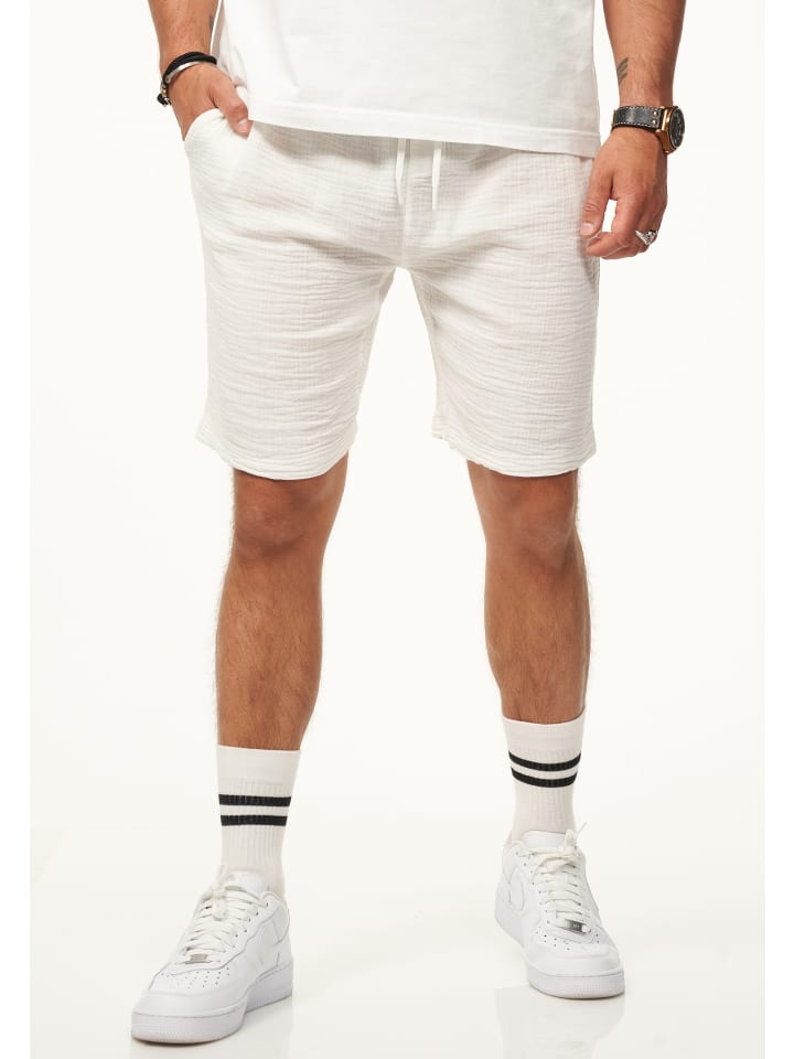 Тканевые шорты CARISMA, экрю
Тканевые шорты CARISMA, экрю