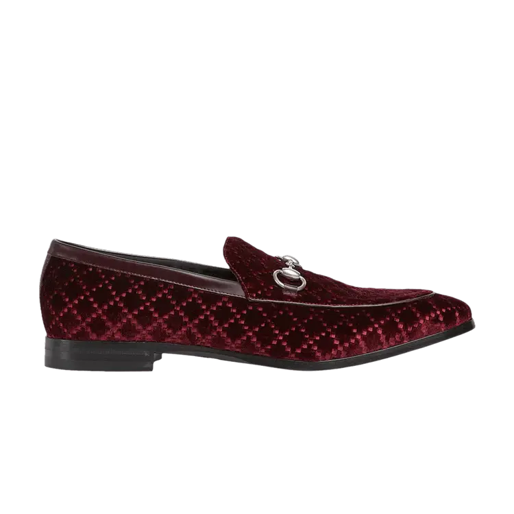 Лоферы Gucci Horsebit Loafer, Dark Bordeaux Velvet
Лоферы Gucci Horsebit Loafer, Dark Bordeaux Velvet