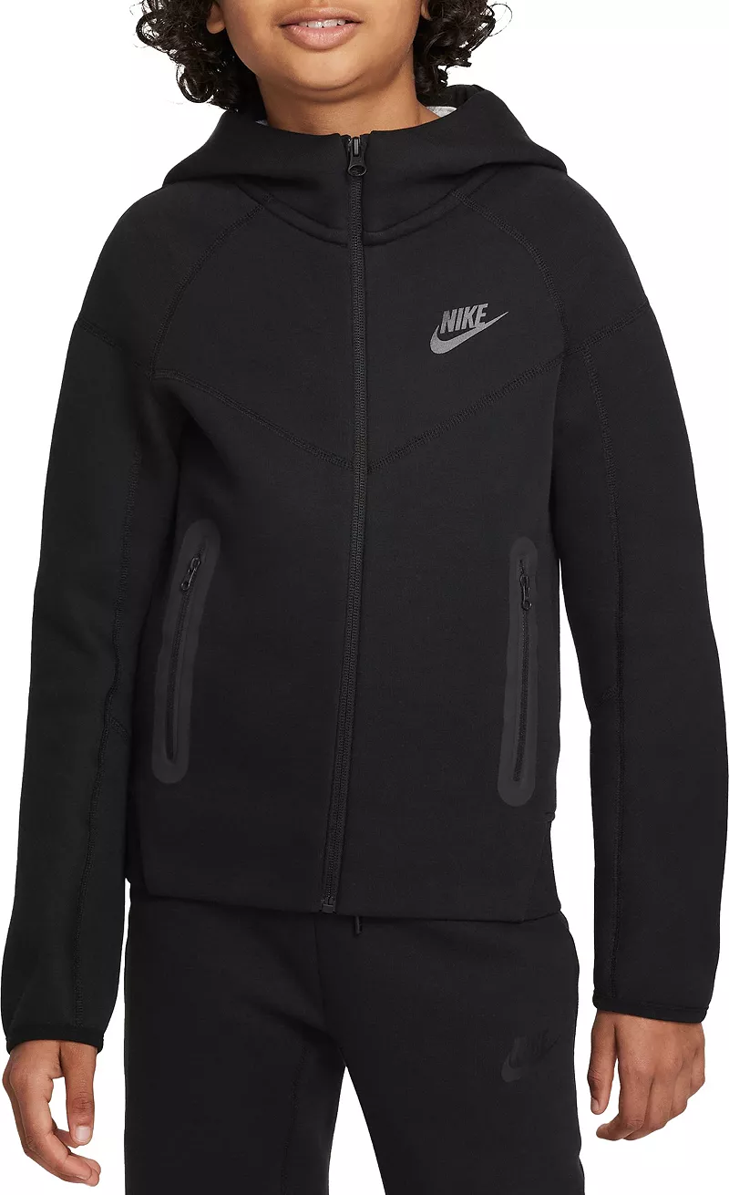Худи из технического флиса с молнией во всю длину для мальчиков Nike Sportswear, черный
Худи из технического флиса с молнией во всю длину для мальчиков Nike Sportswear, черный