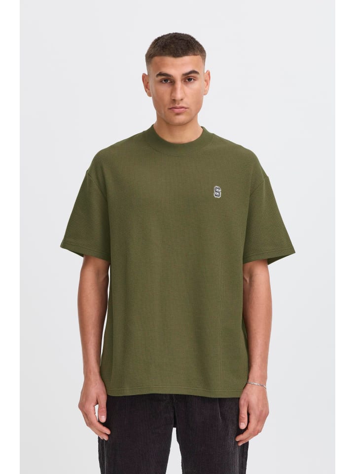 Рубашка SDRAUL с круглым вырезом зеленого цвета !SOLID
Рубашка SDRAUL с круглым вырезом зеленого цвета !SOLID