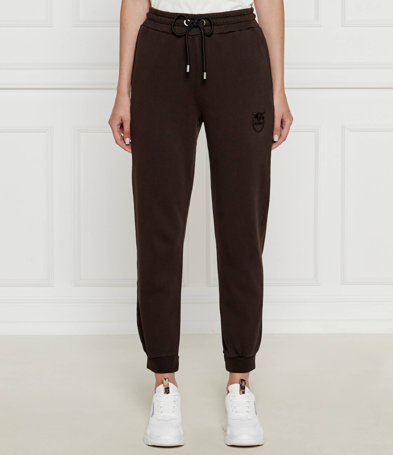 Спортивные брюки Pinko Carico Regular Fit, коричневый
Спортивные брюки Pinko Carico Regular Fit, коричневый