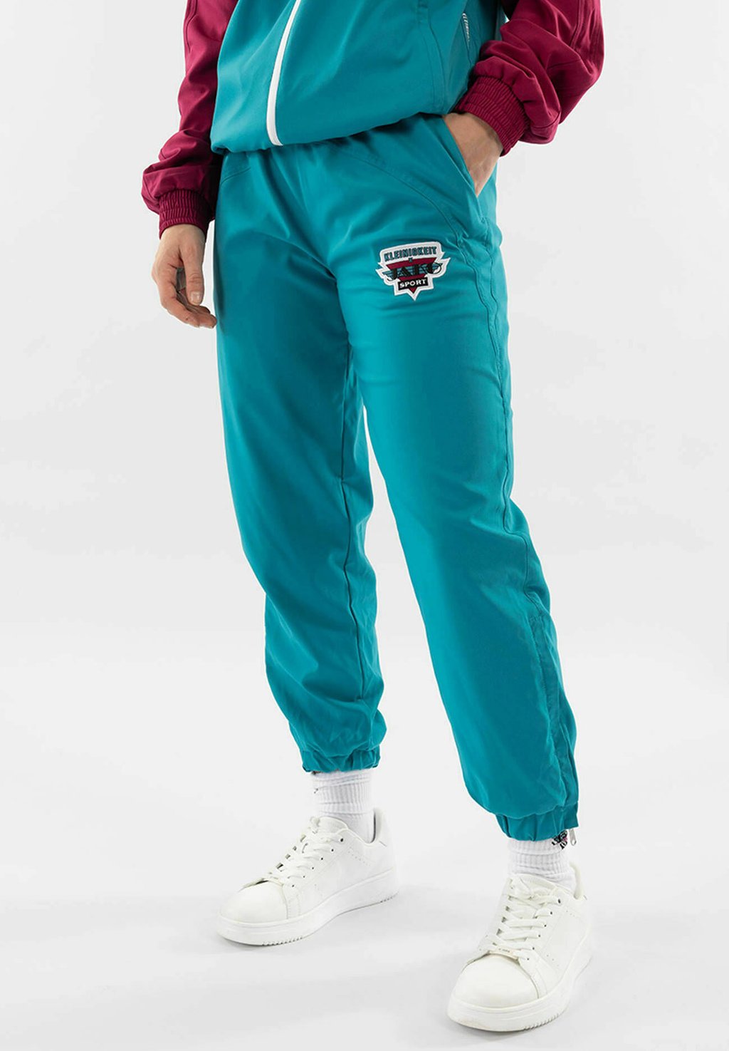 Спортивные штаны FUSSBALL MICRO JAKO, цвет Petrol
Спортивные штаны FUSSBALL MICRO JAKO, цвет Petrol