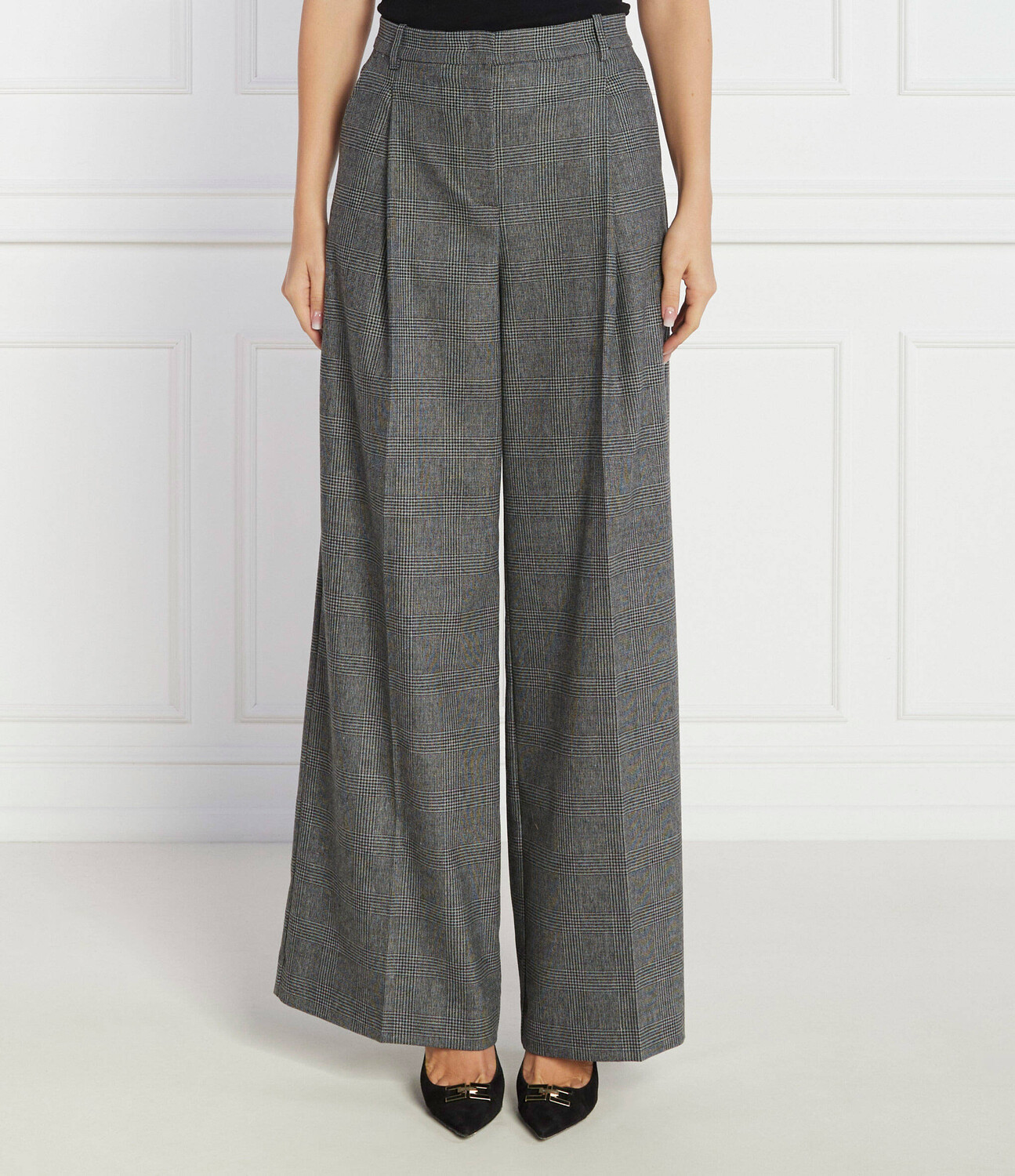 Брюки Pinko Palazzo, цвет grafite
Брюки Pinko Palazzo, цвет grafite