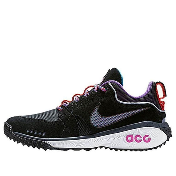 Кроссовки acg dog mountain Nike, черный
Кроссовки acg dog mountain Nike, черный