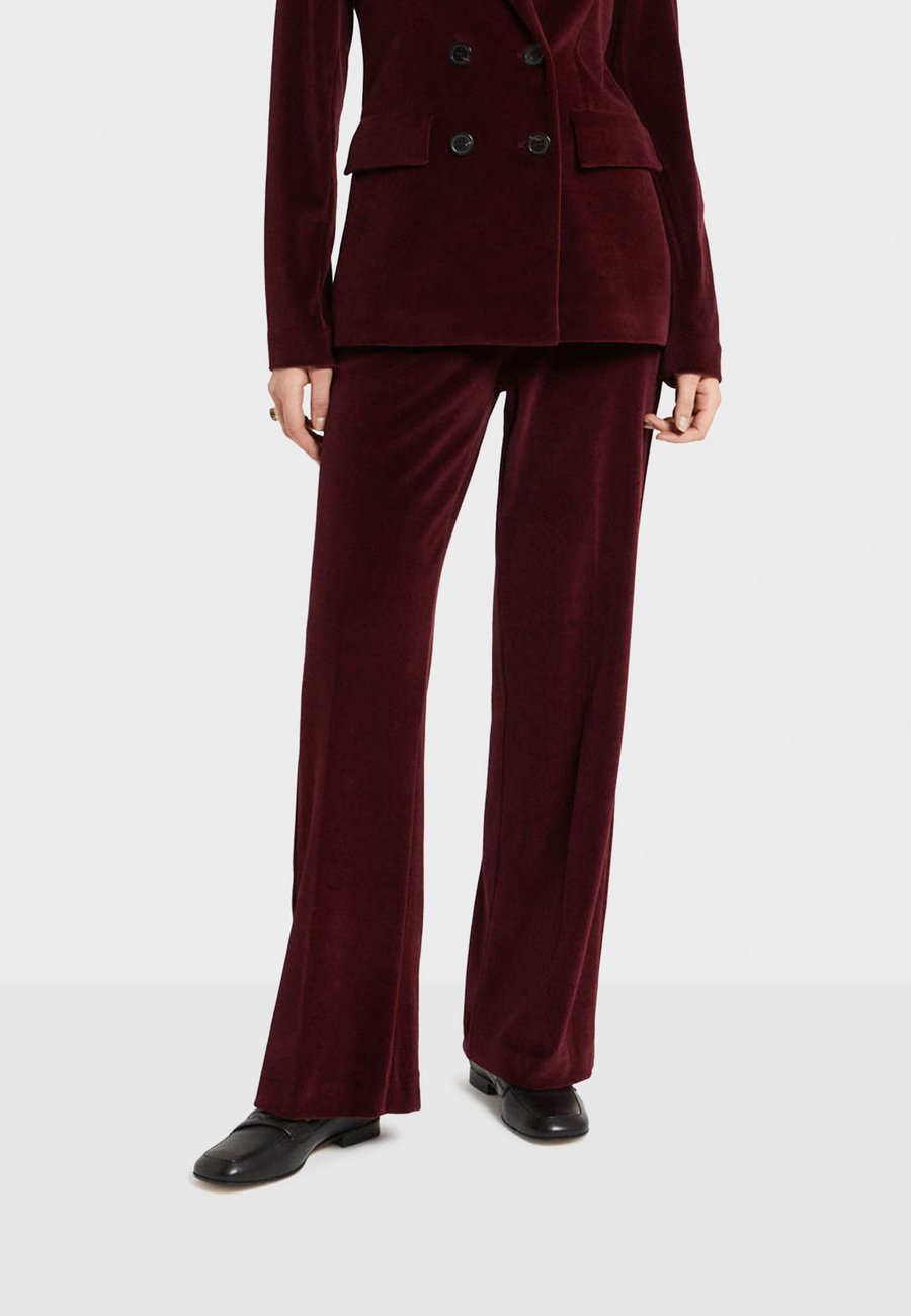 Брюки ottod'Ame Trousers, Burgundy/Bordeaux
Брюки ottod'Ame Trousers, Burgundy/Bordeaux