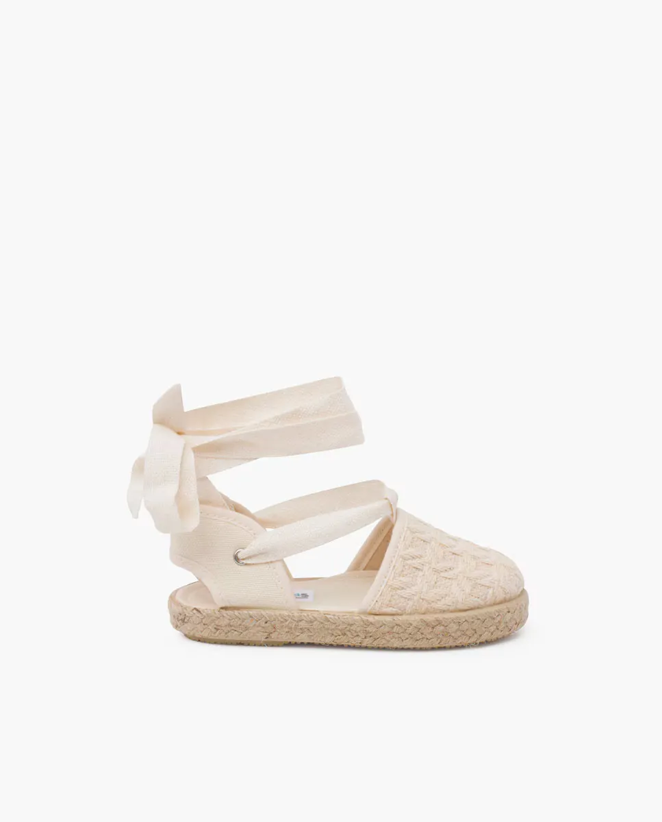Эспадрильи для девочек с плетеными лентами Pisamonas, цвет Crudo
Эспадрильи для девочек с плетеными лентами Pisamonas, цвет Crudo