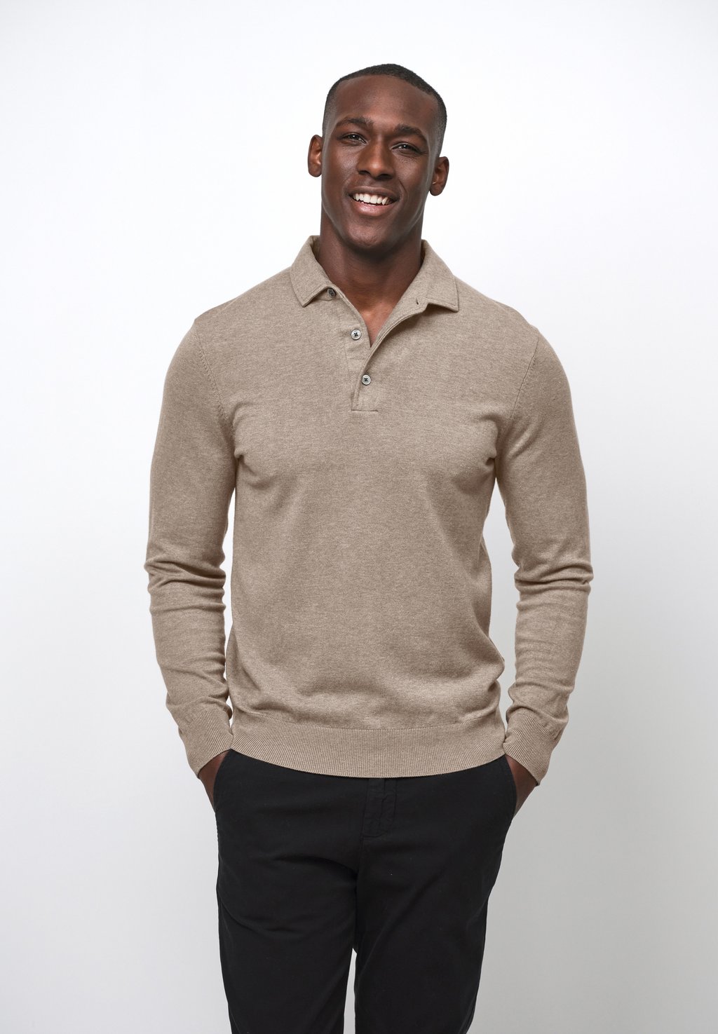 Топ с длинными рукавами PROFUOMO, бежевый 
Топ с длинными рукавами PROFUOMO, бежевый