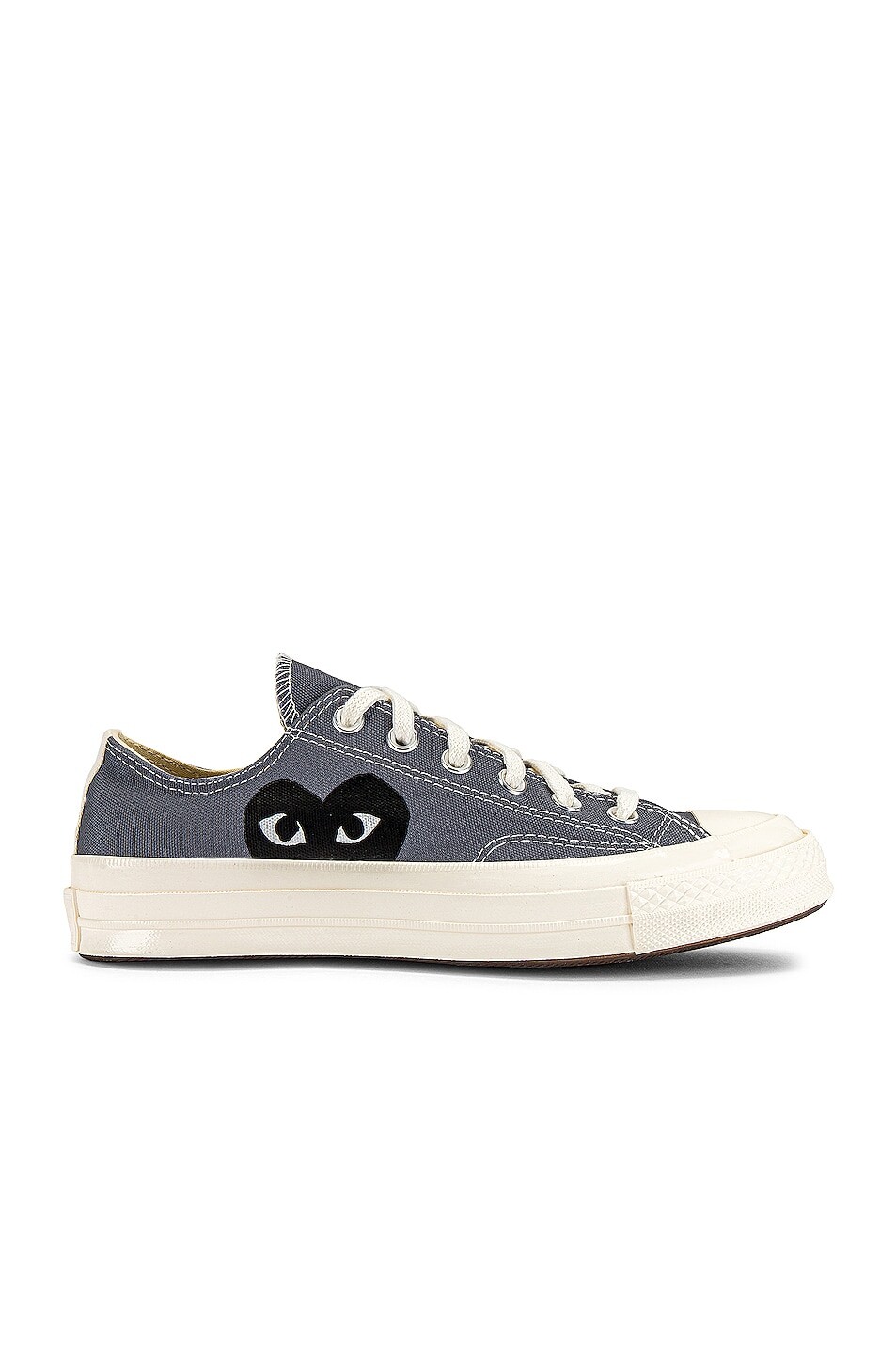 Кроссовки мужские Converse Chuck Taylor Low Comme Des Garcons Play, серый
Кроссовки мужские Converse Chuck Taylor Low Comme Des Garcons Play, серый