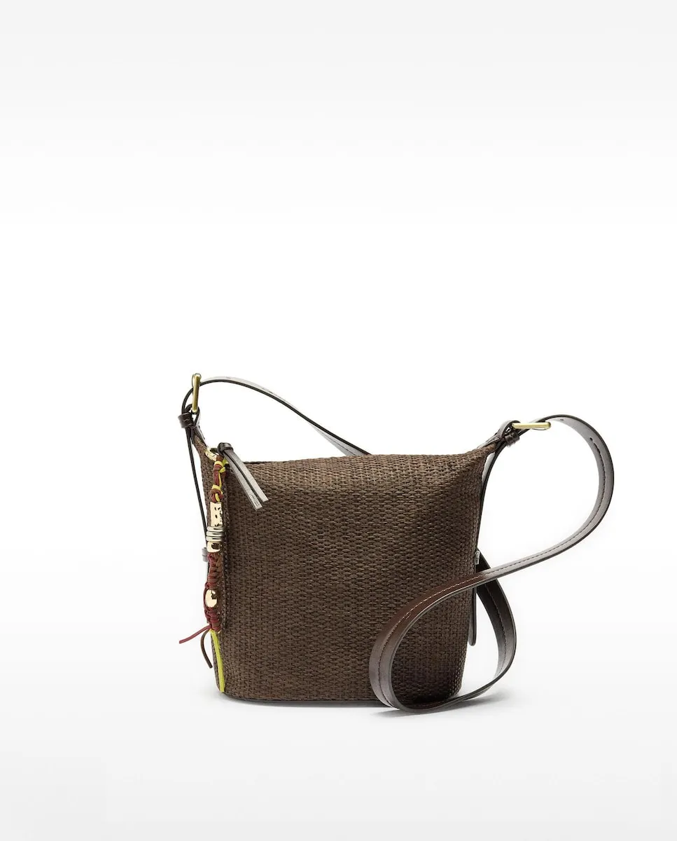 Сумка через плечо из эффекта рафии с гладкой молнией Parfois, темно-коричневый
Сумка через плечо из эффекта рафии с гладкой молнией Parfois, темно-коричневый