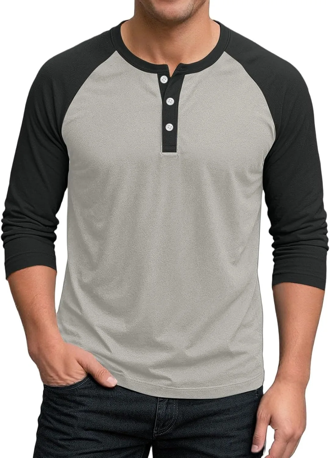 Футболка Henley с регланными рукавами 3/4 BRADEM
Футболка Henley с регланными рукавами 3/4 BRADEM