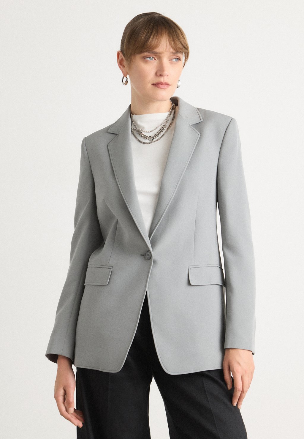 Блейзер JABLA BOSS, серый
Блейзер JABLA BOSS, серый