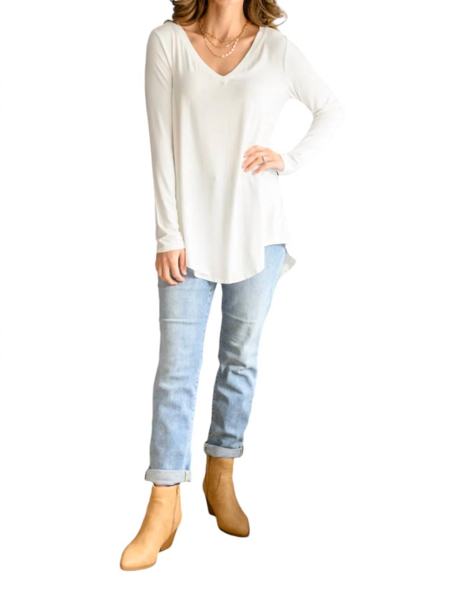 Топ с длинными рукавами It's Your Move цвета слоновой кости ZENANA
Топ с длинными рукавами It's Your Move цвета слоновой кости ZENANA