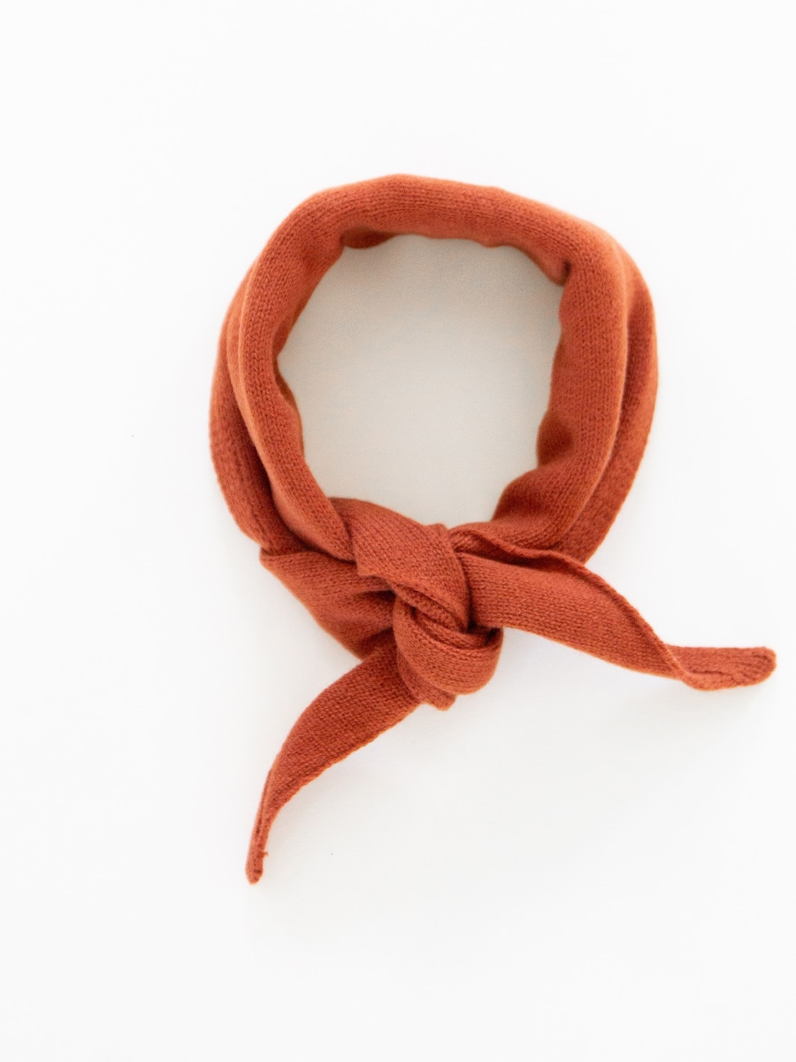 Шарф KOPYTO BIRUANG, коричневый
Шарф KOPYTO BIRUANG, коричневый