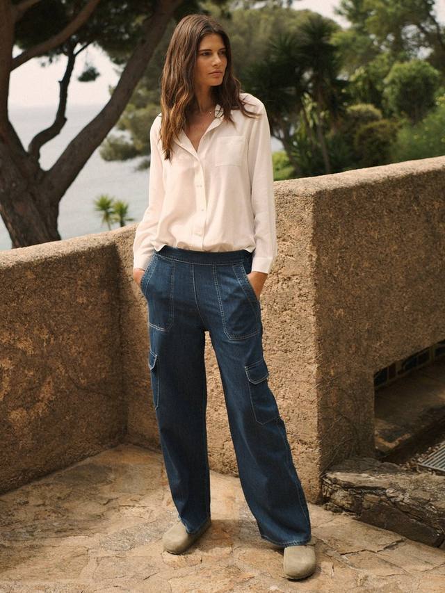 Шелковая рубашка от кьяры NRBY, слоновая кость
Шелковая рубашка от кьяры NRBY, слоновая кость