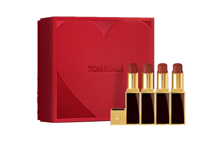 TOM FORD Тонкая черная туба шелковый атлас матовый красная коробка наборы для макияжа легко растушевываются натуральный тон кожи 3,3г*4
TOM FORD Тонкая черная туба шелковый атлас матовый красная коробка наборы для макияжа легко растушевываются натуральный тон кожи 3,3г*4