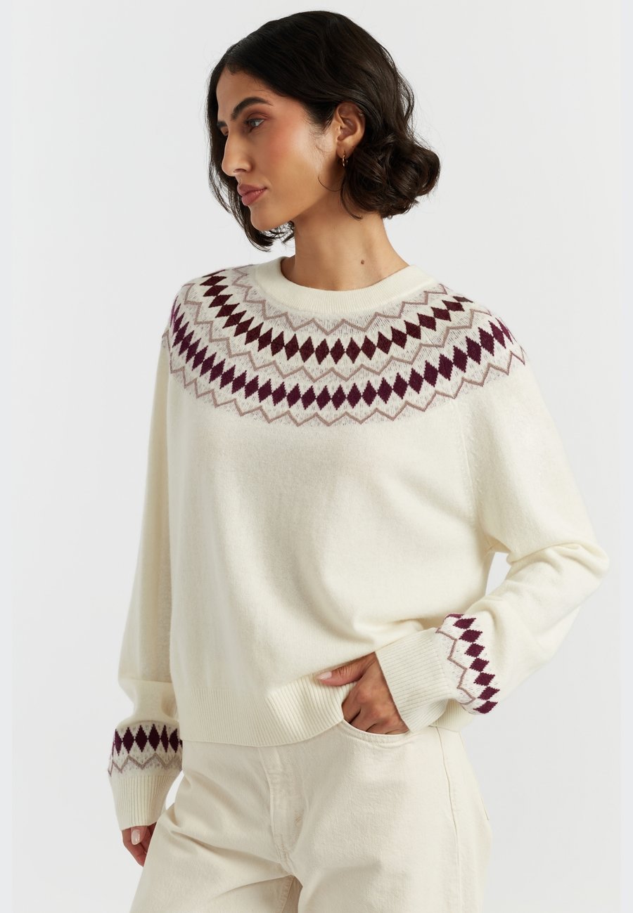 Джемпер CHINTI & PARKER DIAMOND FAIR ISLE, Cream/Off-White
Джемпер CHINTI & PARKER DIAMOND FAIR ISLE, Cream/Off-White