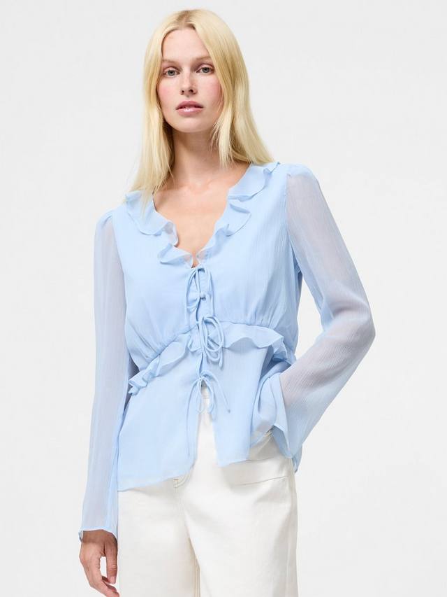 Топ Emina с шифоновыми воланами и завязками French Connection, Arctic Blue
Топ Emina с шифоновыми воланами и завязками French Connection, Arctic Blue