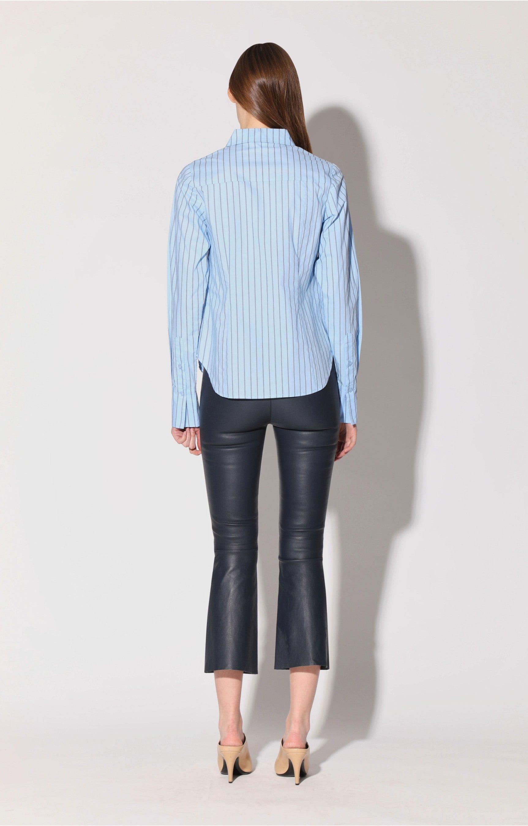 Брюки Luisa, темно-синие - эластичная кожа Walter Baker
Брюки Luisa, темно-синие - эластичная кожа Walter Baker