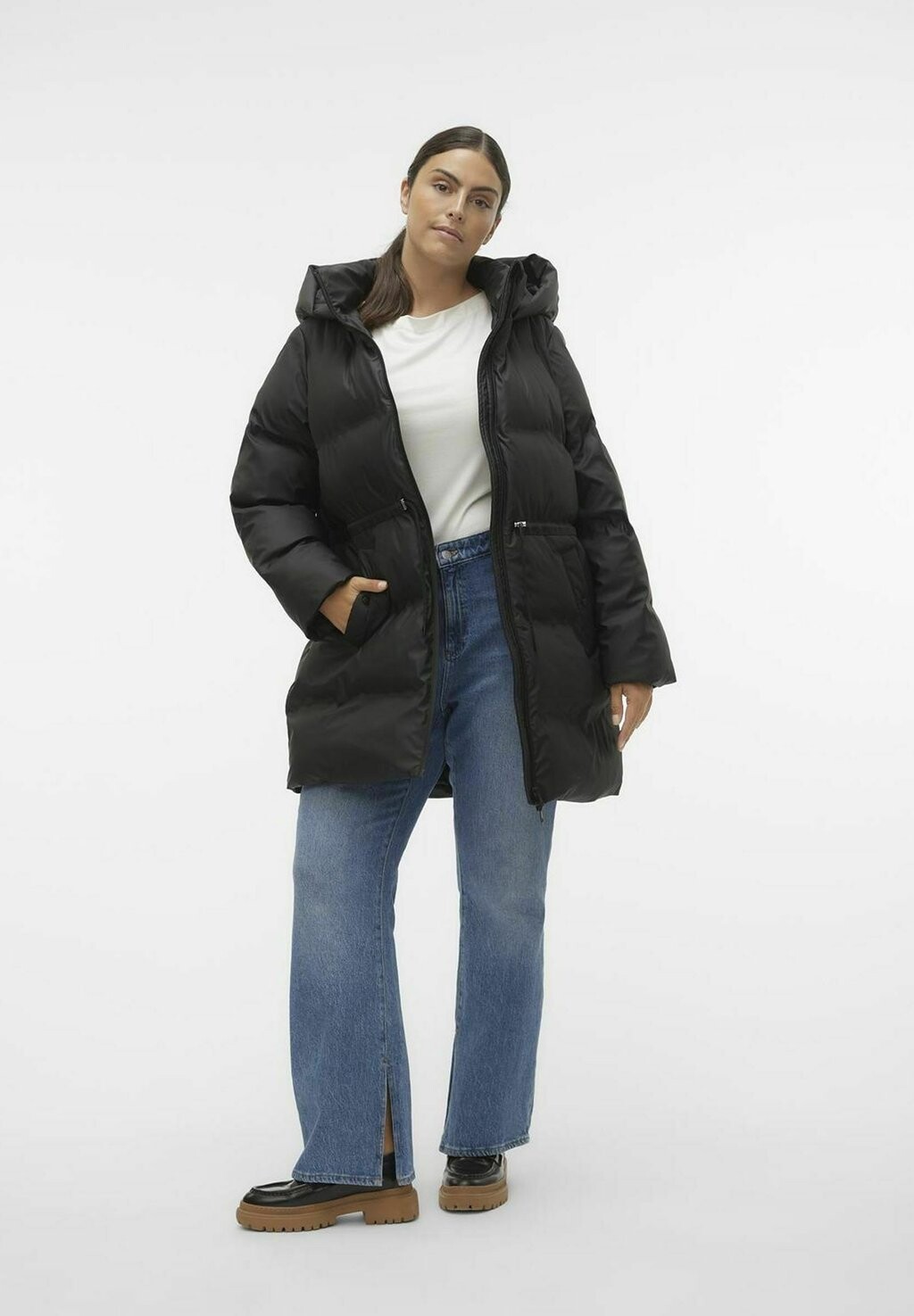 Зимнее пальто Vero Moda Curve, черный
Зимнее пальто Vero Moda Curve, черный