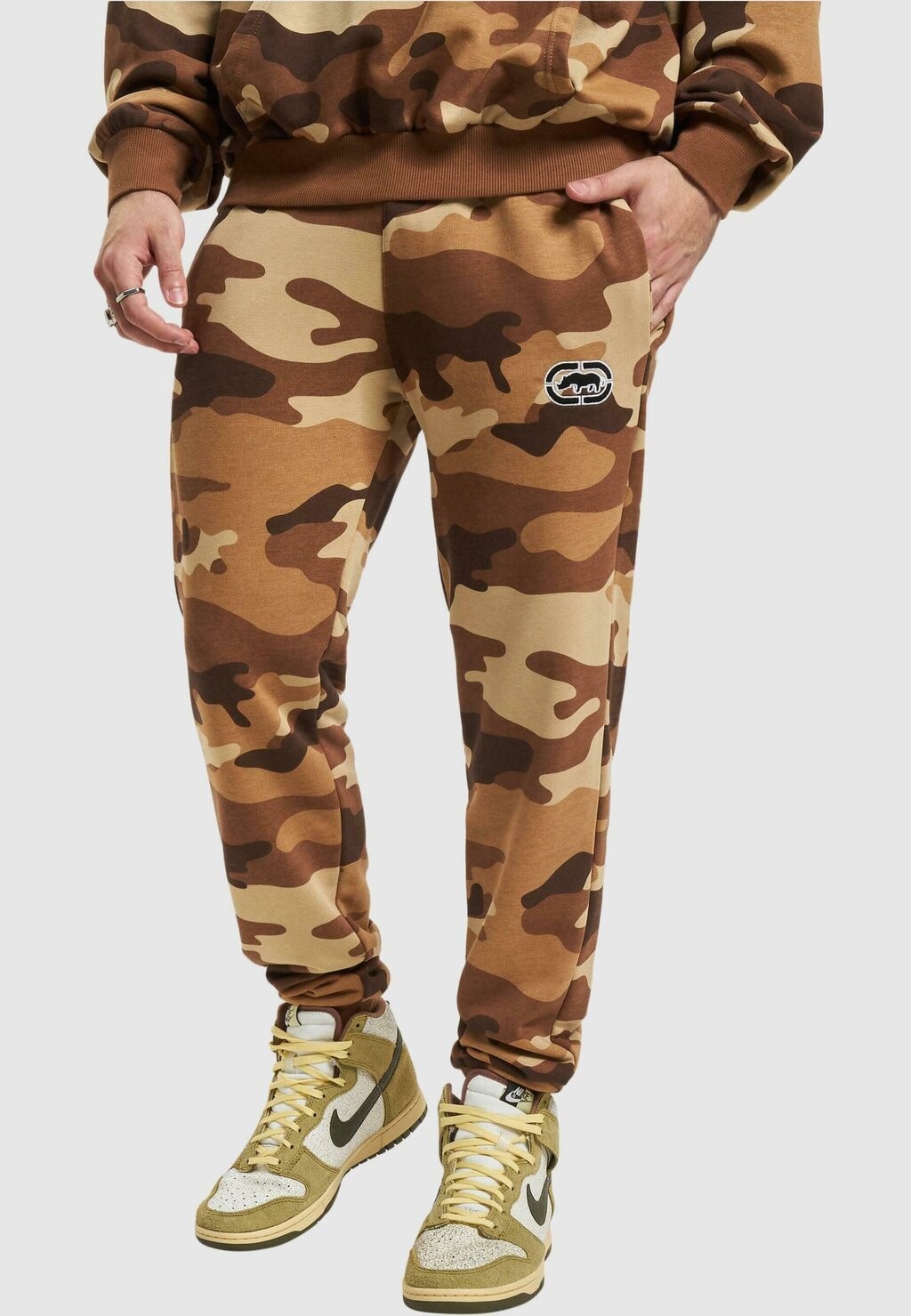 Спортивные брюки ecko unltd., коричневый
Спортивные брюки ecko unltd., коричневый