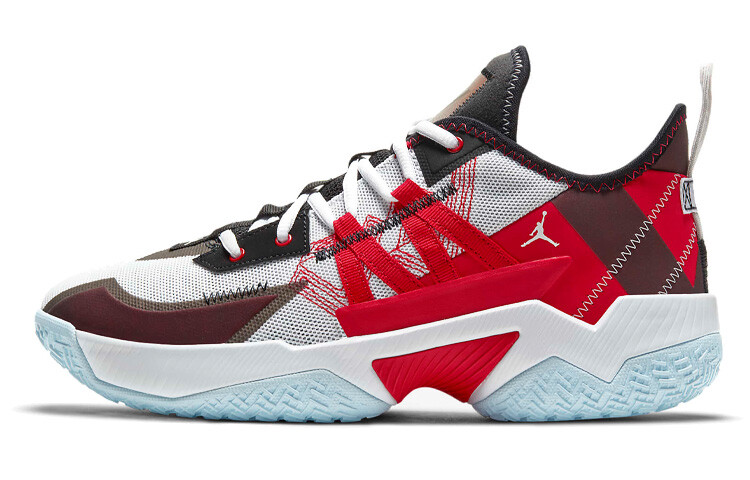 Кроссовки Jordan One Take 2 Vintage Basketball Unisex, белый/черный/красный
Кроссовки Jordan One Take 2 Vintage Basketball Unisex, белый/черный/красный