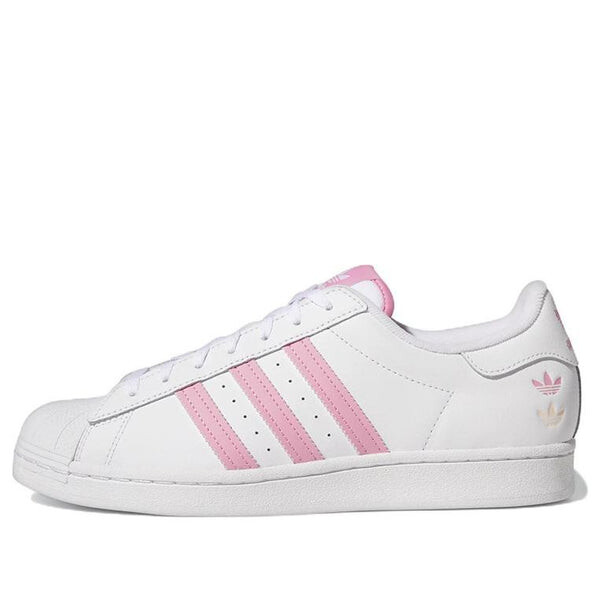 Кроссовки оригиналы суперзвезда Adidas, белый
Кроссовки оригиналы суперзвезда Adidas, белый