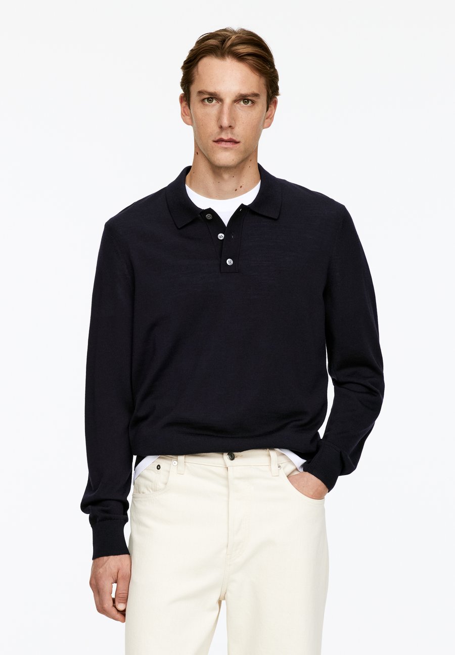 Поло ARKET MERINO, Dark Blue, Синий, Поло ARKET MERINO, Dark Blue
Поло ARKET MERINO, Dark Blue, Синий, Поло ARKET MERINO, Dark Blue