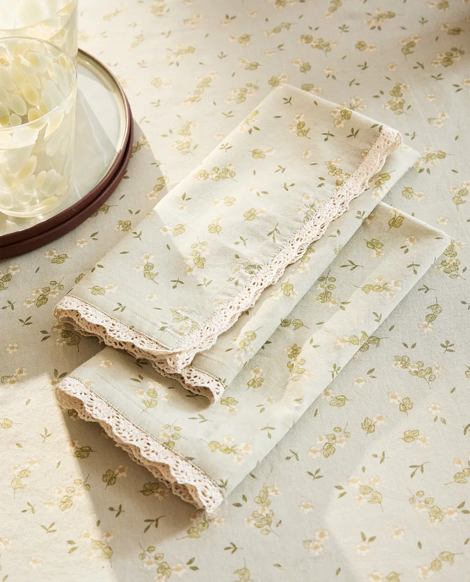 Салфетки с цветочным рисунком и кружевной отделкой (2 шт. в упаковке) Zara Home, зеленый
Салфетки с цветочным рисунком и кружевной отделкой (2 шт. в упаковке) Zara Home, зеленый