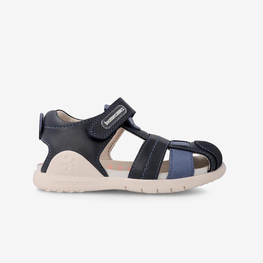 Сандалии Biomecanics модель 232258b цвет синий
Сандалии Biomecanics модель 232258b цвет синий