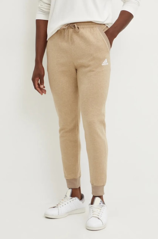 Спортивные брюки Adidas, бежевый
Спортивные брюки Adidas, бежевый