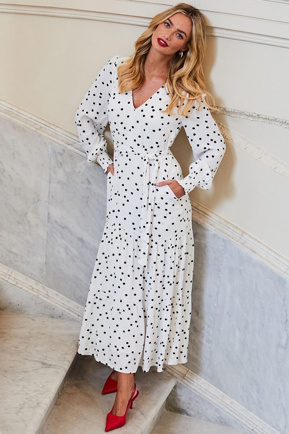 Каскадное платье с поясом и принтом в горошек Sosandar, белый
Каскадное платье с поясом и принтом в горошек Sosandar, белый