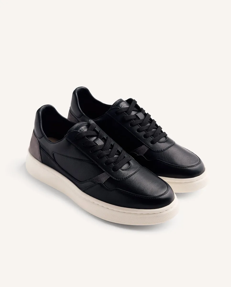 Мужские кожаные кеды на платформе Gioseppo, черный
Мужские кожаные кеды на платформе Gioseppo, черный