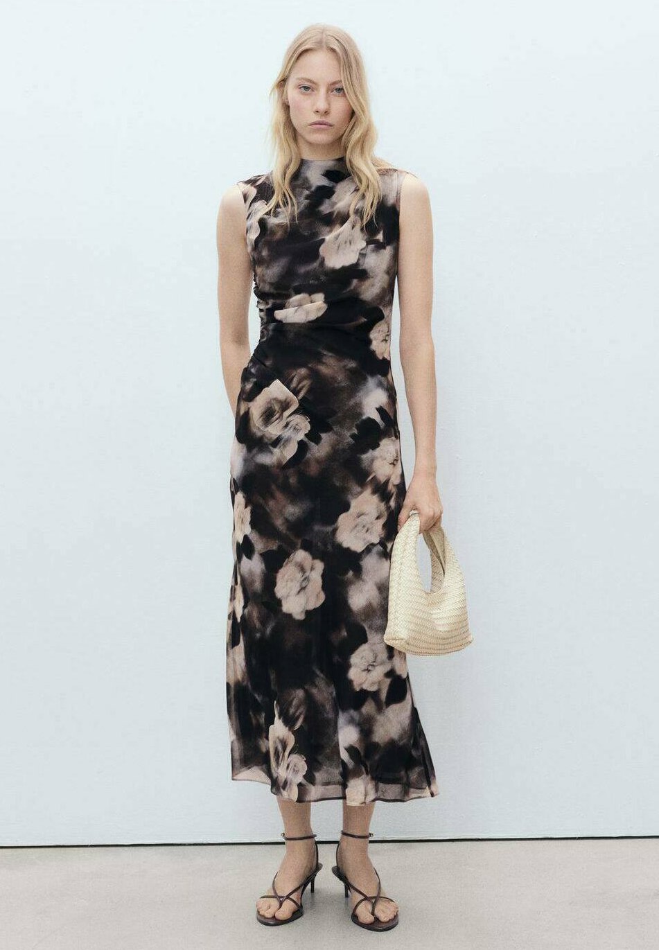 Повседневное платье GIADA Mango, коричневый
Повседневное платье GIADA Mango, коричневый