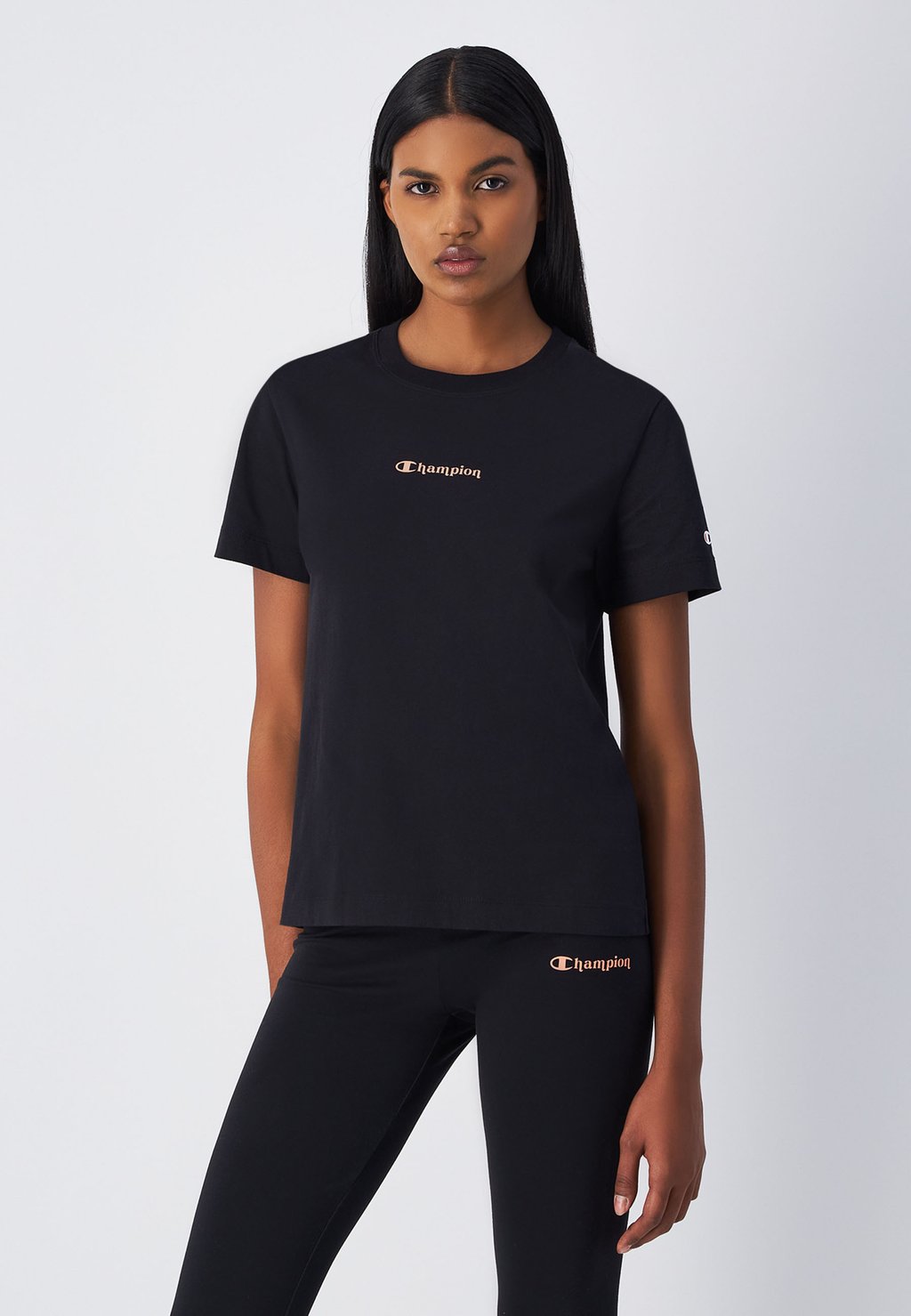 Базовая футболка SS GRAPHIC SHOP Champion, черный
Базовая футболка SS GRAPHIC SHOP Champion, черный