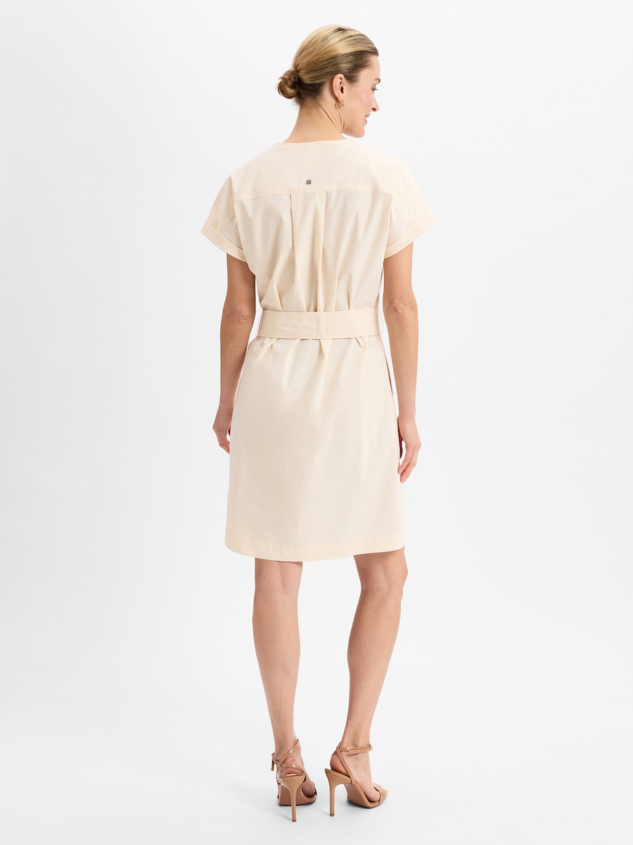 Платье-рубашка Marc Cain, белый
Платье-рубашка Marc Cain, белый