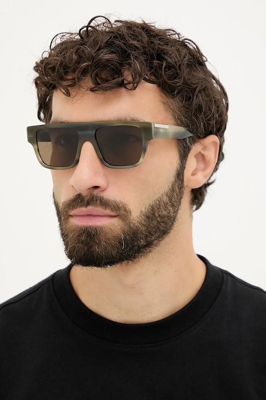 Солнцезащитные очки Gucci, зеленый
Солнцезащитные очки Gucci, зеленый