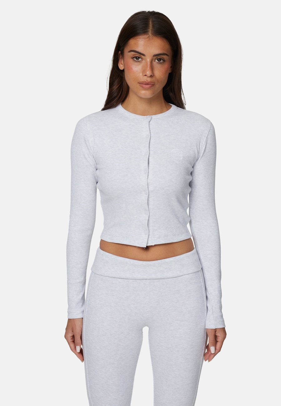 Блуза Good For Nothing VINTAGE BUTTONED LONG SLEEVE , Grey
Блуза Good For Nothing VINTAGE BUTTONED LONG SLEEVE , Grey