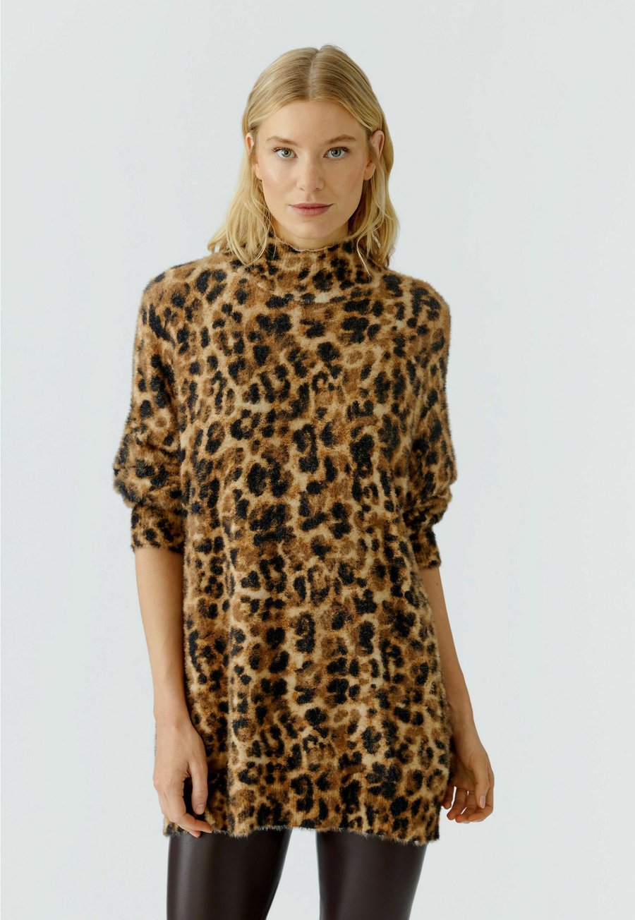 Джемпер Oui Jumper, Camel Grey/Camel
Джемпер Oui Jumper, Camel Grey/Camel