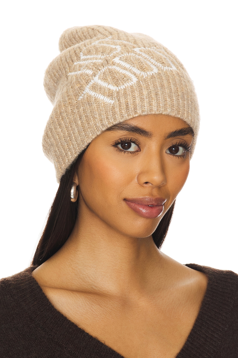 Шапка в рубчик с вышивкой Jocelyn, цвет carmel
Шапка в рубчик с вышивкой Jocelyn, цвет carmel